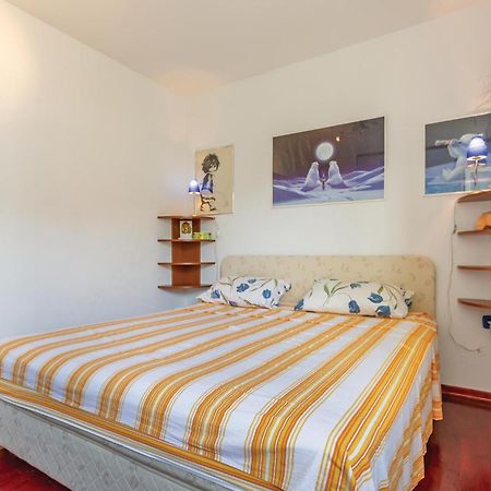 Stunning Apartment In Brela With Wifi Exterior foto